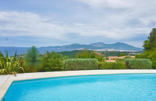 Albitreccia Villa | Villa Montobello - Piscine chauffée et vue mer