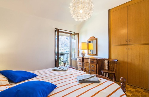 Limonta House | Villa near Bellagio, with stunning lake view, garden and private parking