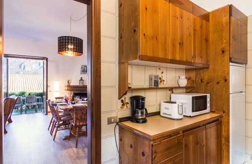 Limonta House | Villa near Bellagio, with stunning lake view, garden and private parking