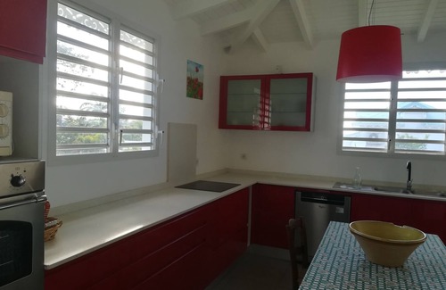 Le Moule House | Villa new private pool superb sea view 5 minutes from the beach