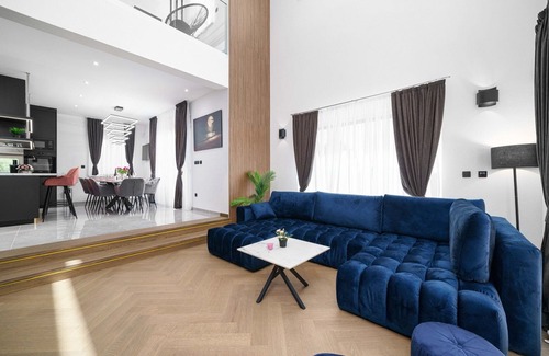 Skradin Villa | Villa Night Glow with Heated Pool