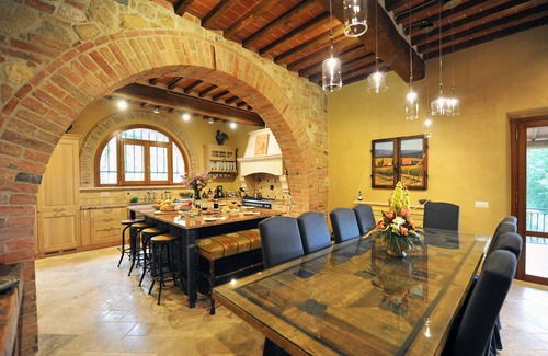 Montepulciano Villa | Villa Nobile - Walk to Town! Luxury in Montepulciano, Tuscany w/Pool & Spa!