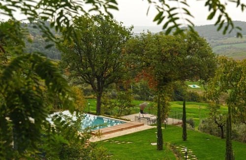 Montepulciano Villa | Villa Nobile - Walk to Town! Luxury in Montepulciano, Tuscany w/Pool & Spa!