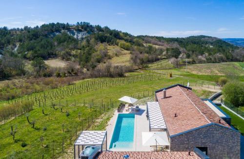 Hum Villa | Villa Noeli