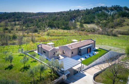 Hum Villa | Villa Noeli