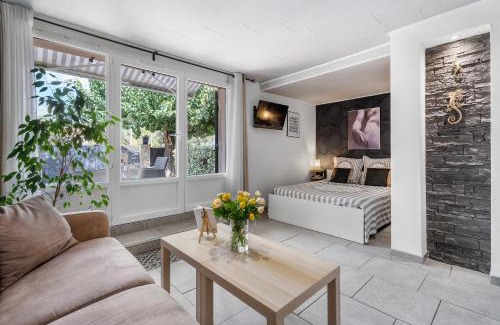 Cuers Apartment | Villa Nui