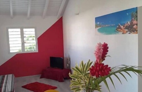 Port-Louis House | Villa "o Paradis de Nana" located 15 minutes from Souffleur beach