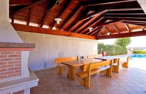 Tinjan Villa | Villa Old School House by Interhome