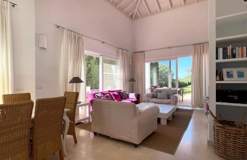 Benalup-Casas Vieja House | Villa Oleandro