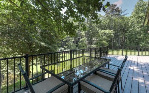 Big Canoe House | Villa on 9 - Fireside Sips Golf Views Exclusive Extras in Big Canoe