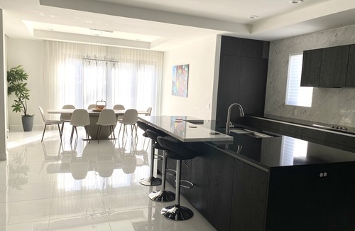 Hallandale Beach Villa | Villa on the Water in Golden Isles