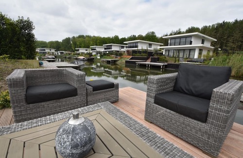 Zeewolde Villa | Villa on the water near the Veluwemeer