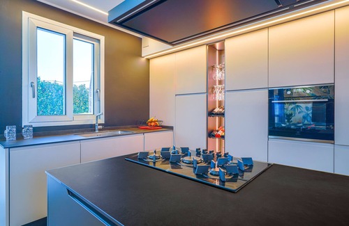 Plemmirio Villa | Villa Opulentia with Pool and Sea View