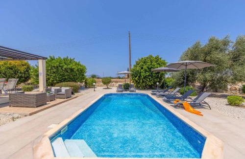 Latchi Villa | Villa Orange Tree