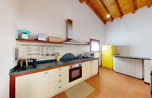 Paradiso Villa | Villa Paradiso by Bookinggardalake