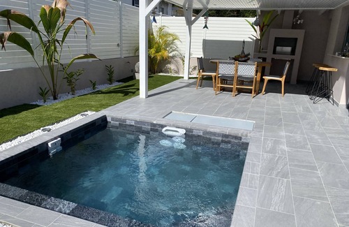 Grande-Terre Villa | Villa Pain de sucre 2 bedrooms swimming pool, 200m from la caravelle beach.