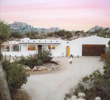 Yucca Valley House | Villa Paloma By The Cohost Company