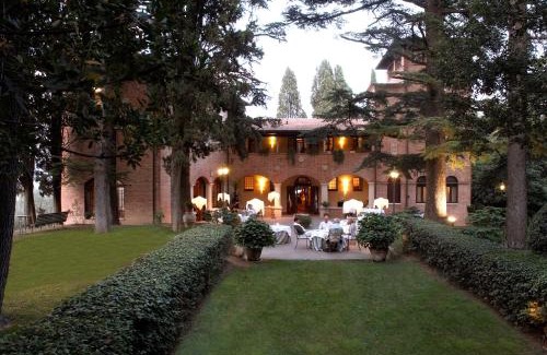 Pietrauta Hotel | Villa Pambuffetti