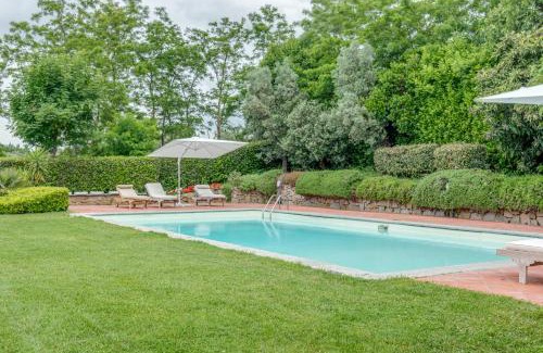Capraia e Limite Villa | Villa Panicale- Toscana