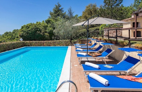 Loreto Villa | Villa Paola 6, Emma Villas