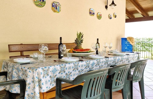 Alcamo Marina Villa | Villa 'Paradiso' with Private Pool, Wi-Fi and Air Conditioning