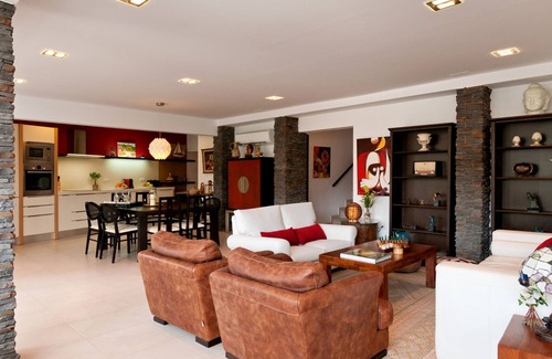 Ingenio House | Villa Parralito Ingenio by Interhome