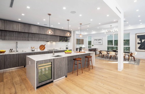 Beverly Hills Villa | Villa Pasha by LuxJB 🏆 16 Guests 🏆9 beds 🏆 Cinema & Gym