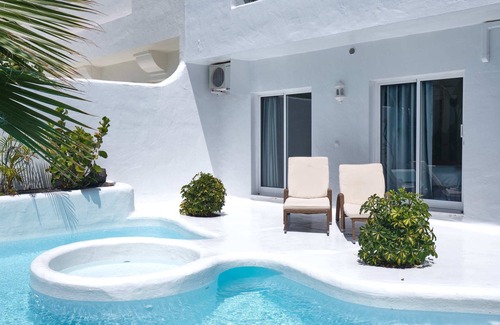 Geafond Villa | Villa Penelope with private pool , jacuzzi and excellent sun orientation