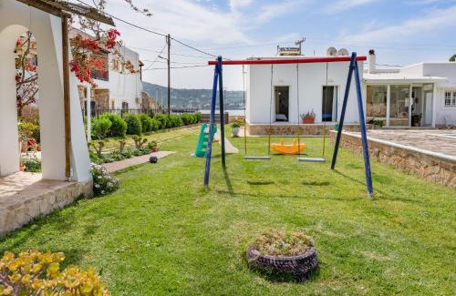 Alinda Villa | Villa peristeri