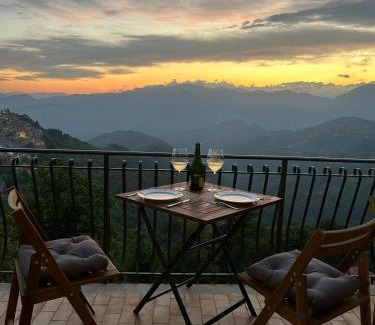 Bajardo House | Villa Perla del Sole