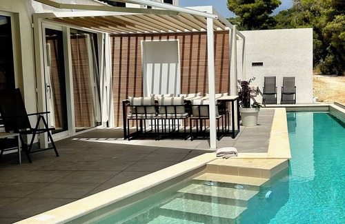 Sutivan Apartment | Villa Pernilla