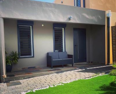 Destrellan Apartment | Villa Pheron - De standing - Jacuzzi 5 Personnes