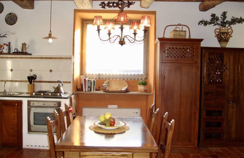 San Giovanni del Pantano Villa | Villa Piantoni on Antognolla Golf Estate. Restaurant, Cafe/Bar, Castle on Estate