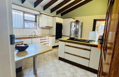 Woodmead House | Villa Picasso- 1 Bed Villa