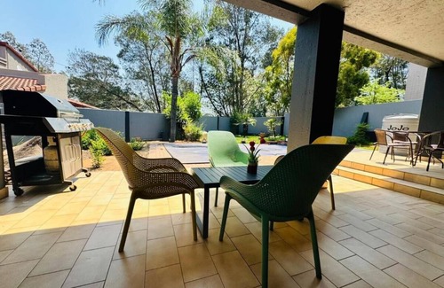 Woodmead House | Villa Picasso - 2 Bed Villa