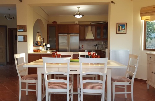 Kontos Villa | Villa Politimi at Aegina. a sense of luxury.