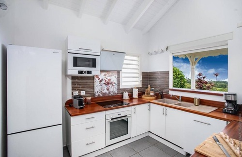 Sainte-Rose Villa | Villa, private pool, air-conditioned rooms, cistern, close to beaches and activities