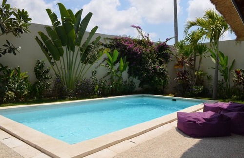 Sunset Road House | Villa Proche de Toutes Commodités, Belles Prestations