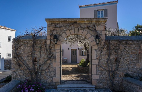Spetses Villa | Villa Prospero by JJ Hospitality-