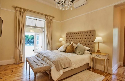 Claremont Hotel | VILLA PUCCINI