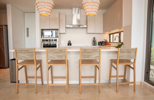 Cartagena District Villa | Villa Puerta- Luxury Seaside Villa- Baru Island home 2 mins from whitesand beach