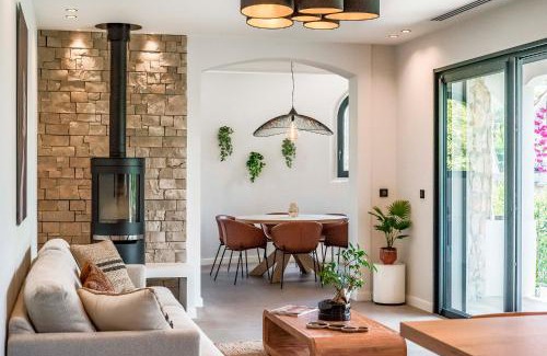 Prado - Republique Villa | Villa Quartier Oxford garden & pool in Cannes AC