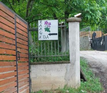 Dolna Matka Apartment | Villa Ramonda