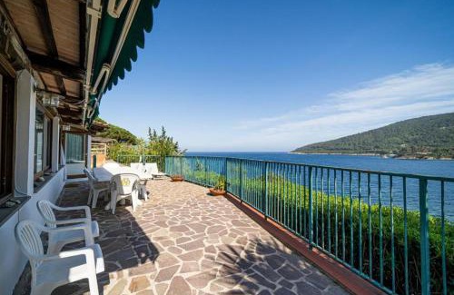 Naregno House | Villa Ray Beach