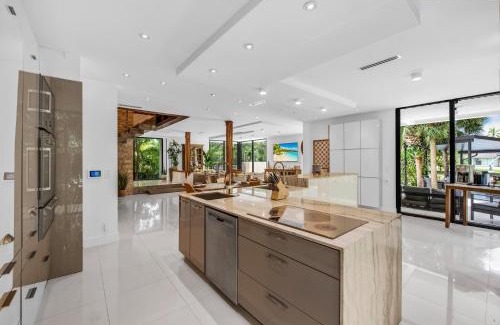 Northeast Miami Villa | Villa Retro Luxe