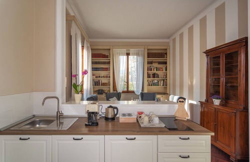 Lucca Historical Center Bed & Breakfast | Villa Ricci Suites