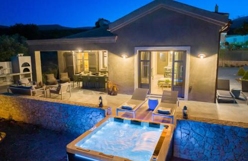 Sami Villa | Villa Rodamos