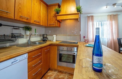 Callao Salvaje Ski Chalet | Villa Rosa - Three Bedroom Chalet, Sleeps 5