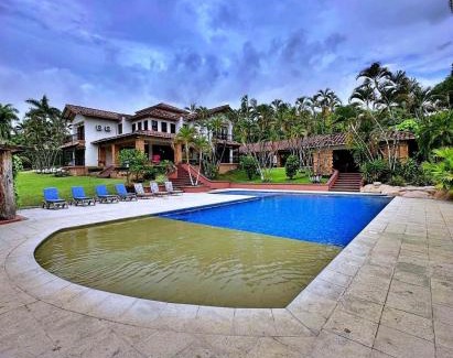 San Jeronimo House | Villa Rosario