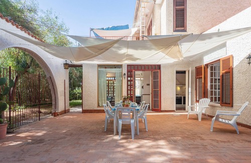 Santa Flavia Villa | Villa "Rossana sul Mare" with Private Outdoor Terrace, Shared Garden and Wi-Fi